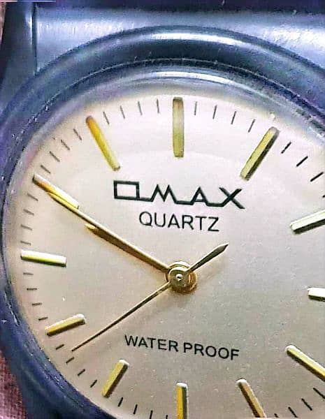 ~Antique OMAX QUARTZ 1