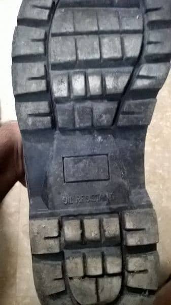 Heavy Duty Boots Size 11 (used) 4