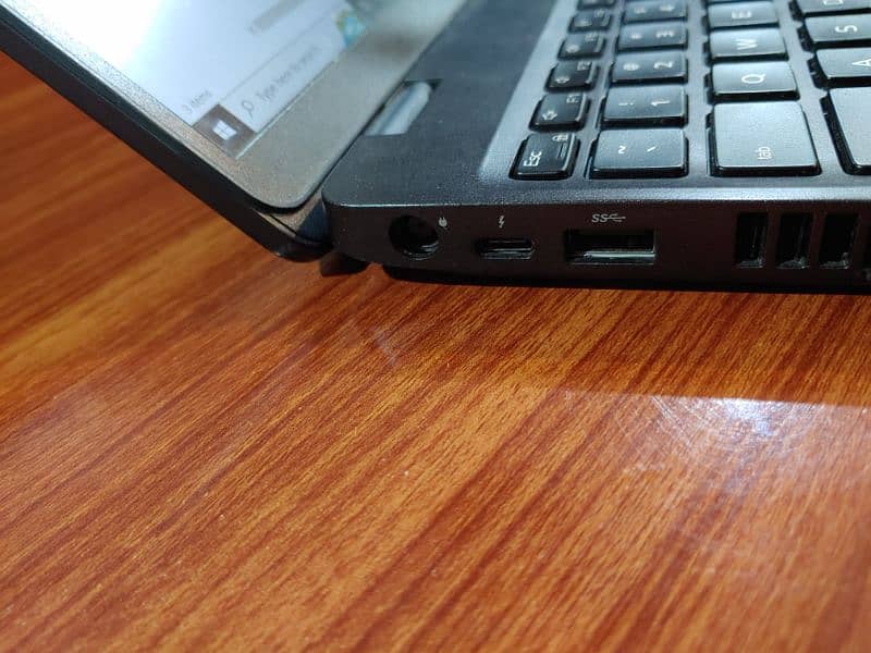 laptop Dell Lattitude core i5 9th generation 9