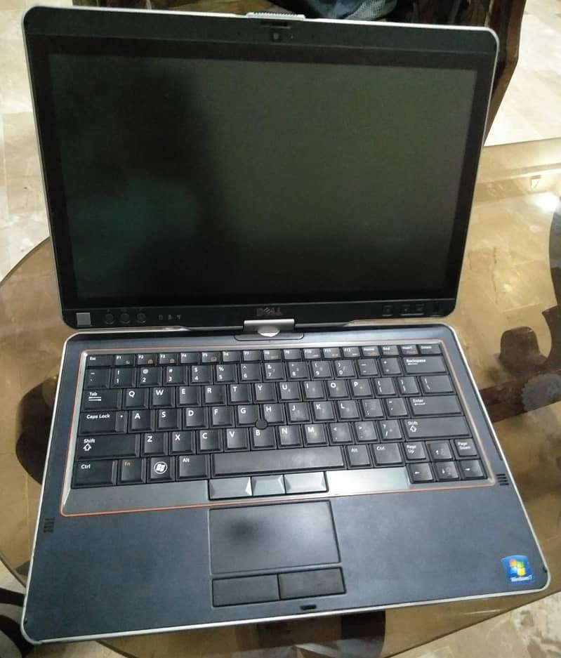Dell XT Touch Screen Processor: i3 2.20ghz (2nd Generation) 6