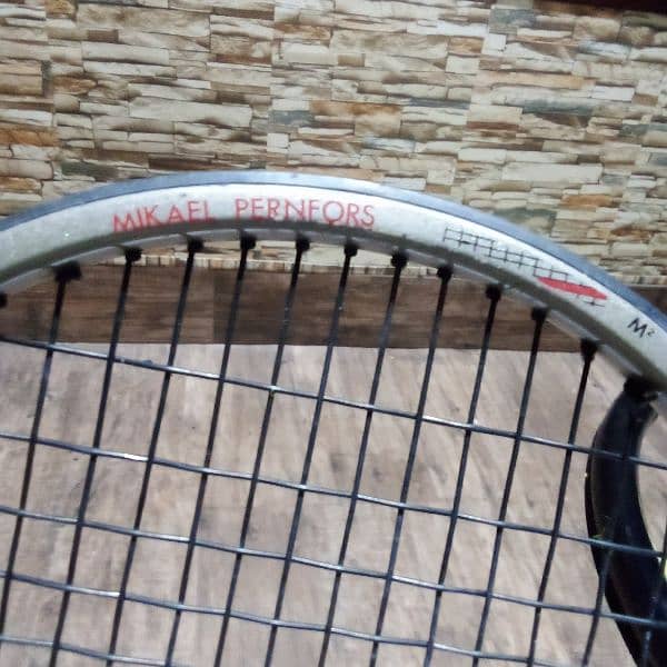 tennis racket auto graph by Mikael pernfors 3