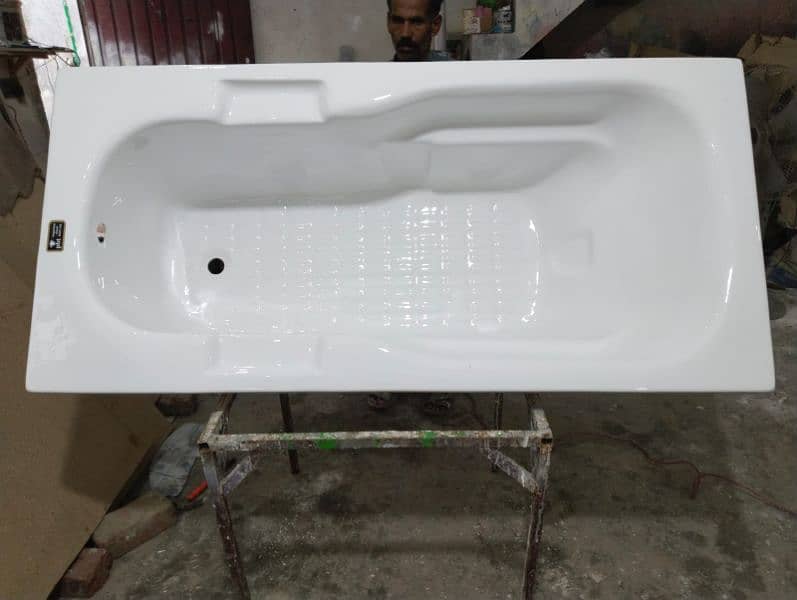 Bath tub/ Acrylic bath tub/ Jacuzzi/ Fiber Tub/ 5
