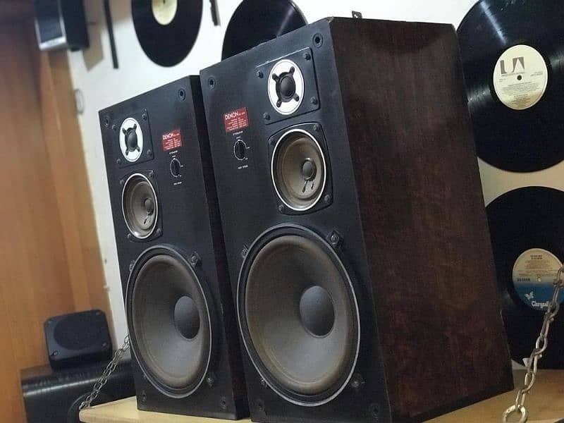 Denon SC-304 10" 3 Way Bookshelf Speakers 0