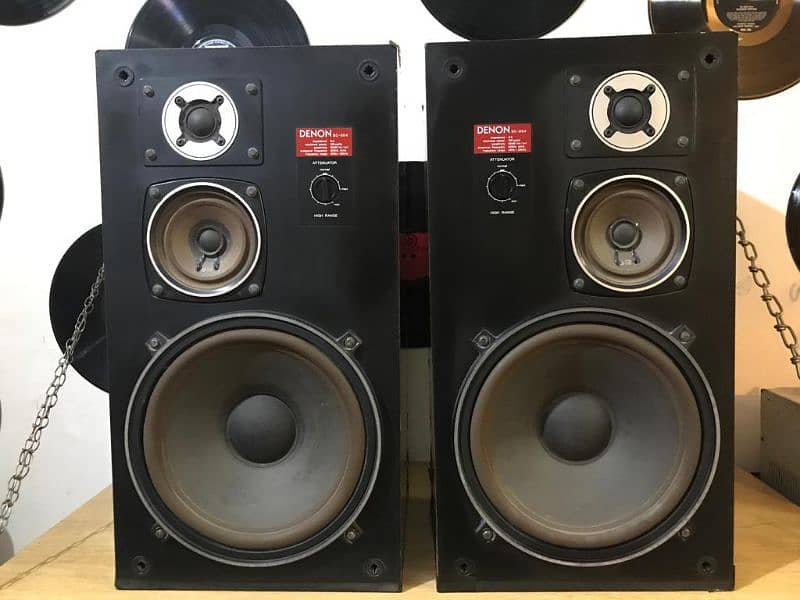 Denon SC-304 10" 3 Way Bookshelf Speakers 1