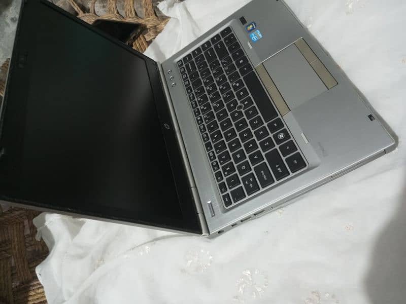 Hp elitebook 8460 4