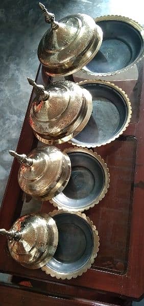brass antique vintage 4 different size royal dishes 1