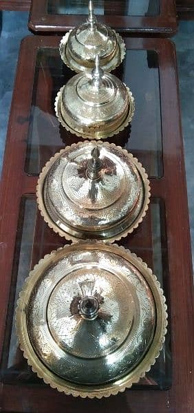 brass antique vintage 4 different size royal dishes 3