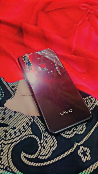 vivo y17 red colour