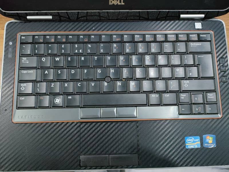 laptop Dell 6320 1