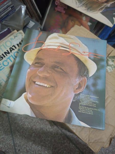 Vinyl Turntable Gramophone Antique Record Elvis Presley Frank Sinatra 11