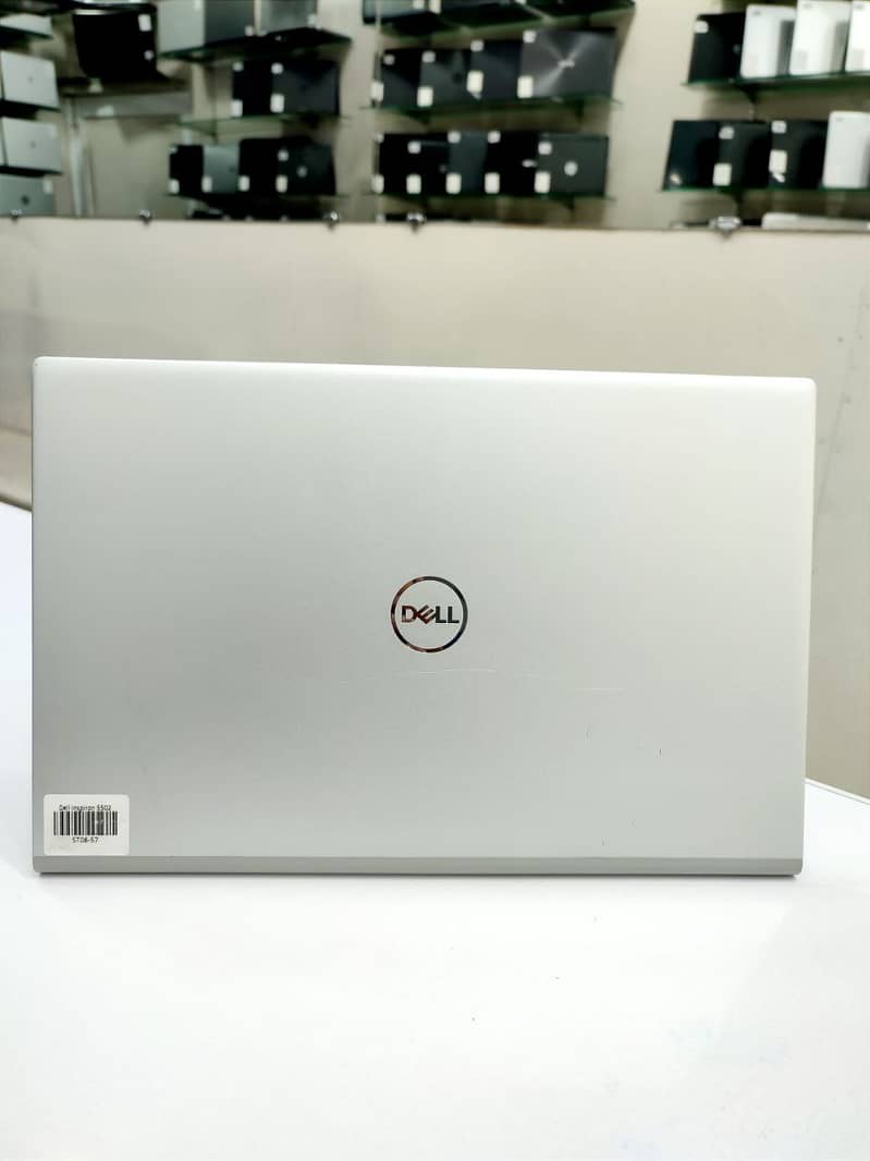 Dell Inspiron 5502| Core i7-11Gen| 16GB RAM| 1TB SSD at ABID