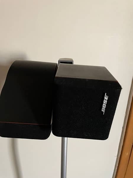 Bose cube speaker 1