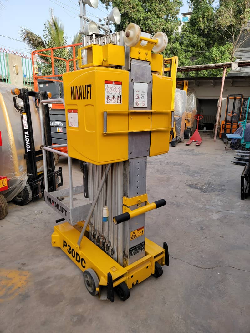 Delta Man lift P30DC Vertical Mast Lift Scissor Lift for Sale in KHI 5