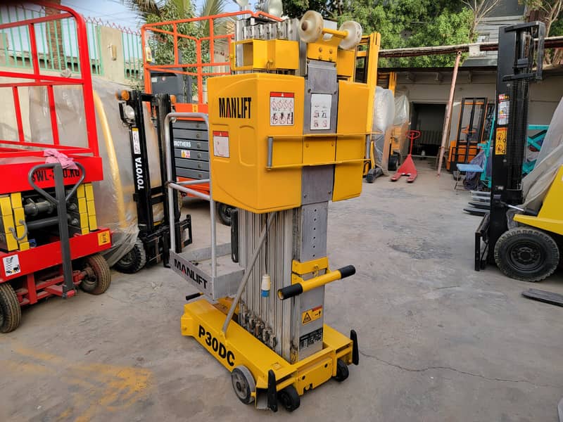 Delta Man lift P30DC Vertical Mast Lift Scissor Lift for Sale in KHI 6