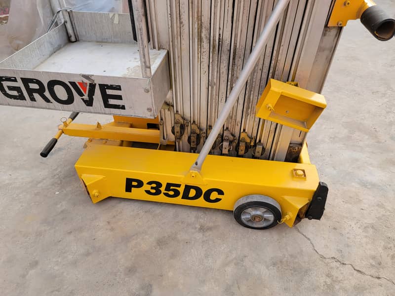 GROVE P35DC Vertical Mast Lift Man Lift Scissor Lift for Sale in KHI 11