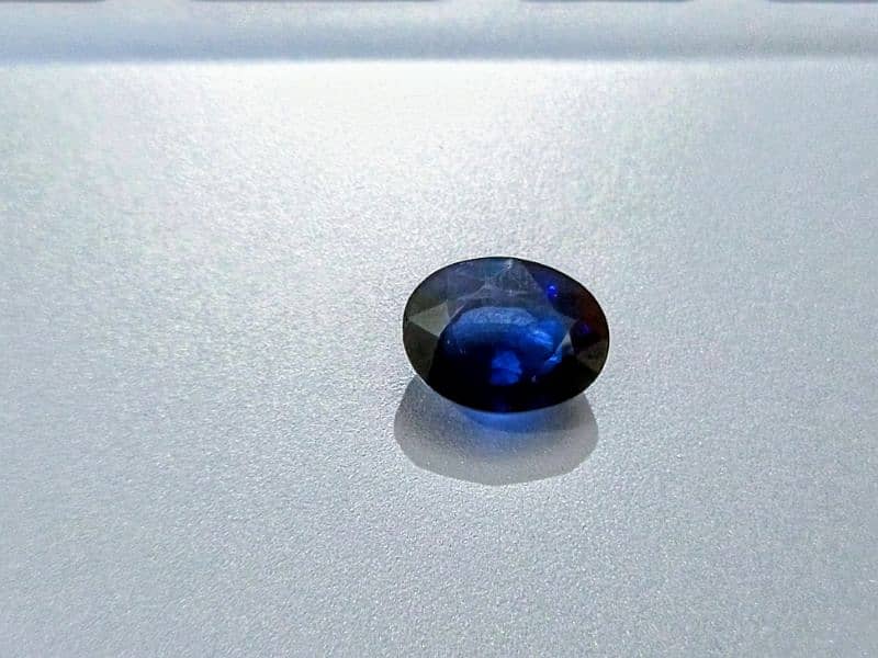 Sapphire Gemstone (Original Neelam) 0
