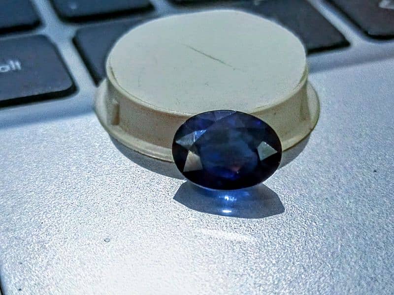 Sapphire Gemstone (Original Neelam) 1