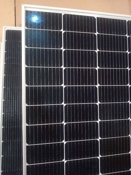 Fronus BTA Risen Solar Panel 445watt only 1 available 1