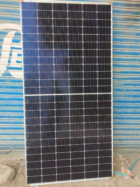 Fronus BTA Risen Solar Panel 445watt only 1 available 2