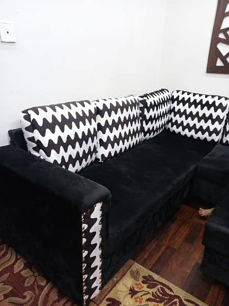 L Shaped Black Velvet Sofa 0