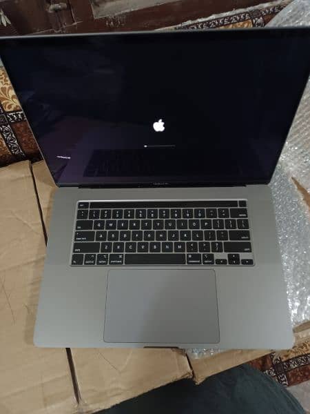 70 UNITS MACBOOK PRO 2019 16 inch TOUCHBAR I7 2.6 16GB  512GB 6