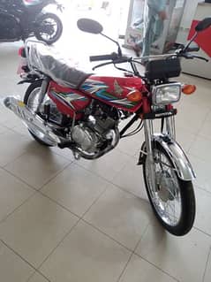 125