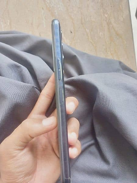 Tecno camon 18t 3