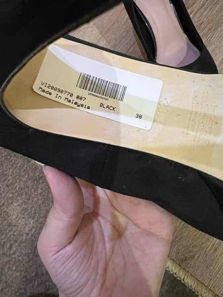 Vincci heels 38 size Brand new 1