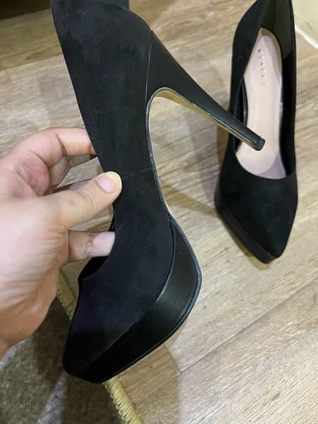 Vincci heels 38 size Brand new 2