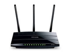 TL-WDR4300 -N750 Wireless Dual Band Wifi Router - 2.4 Ghz and 5.0 Ghz 0