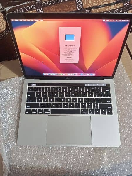 MACBOOK PRO LATE 2017 CTO MODLE 13 INCH TOUCHBAR I7 3.5 16GB 512GB