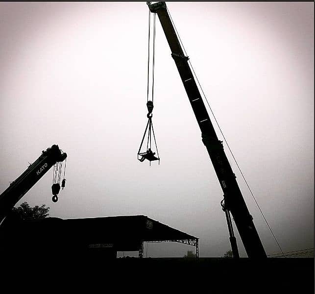 CRANE - FORK LIFTER - SCISSOR LIFT - OFFICE CONTAINERS - 24HRS SERVICE 1