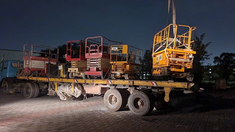 CRANE - FORK LIFTER - SCISSOR LIFT - OFFICE CONTAINERS - 24HRS SERVICE 17