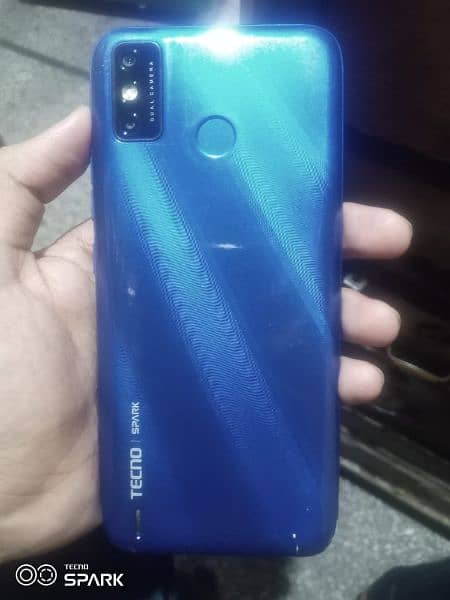 tecno spark ret