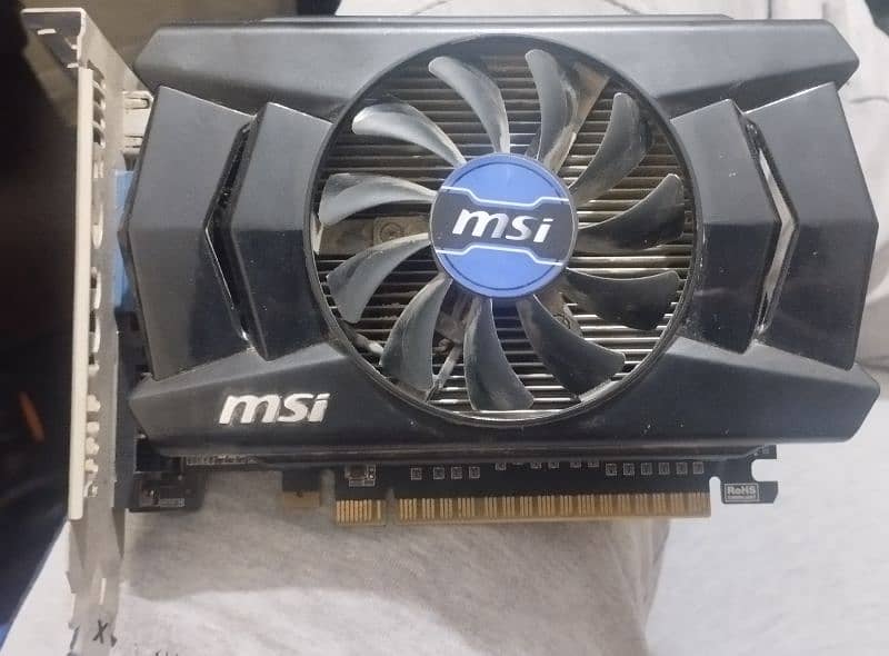 Geforce GTX 750 2GB (MSI) 1