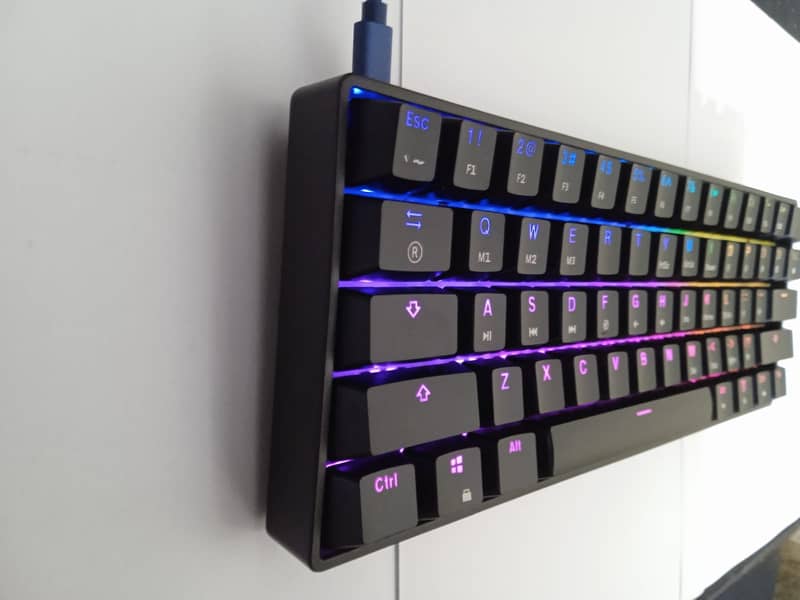 60% 65% 70% Mechanical Gaming Keyboard Available HK Gaming GK61 2