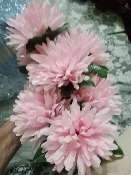 we deal in all kind of artificial important flowers 6