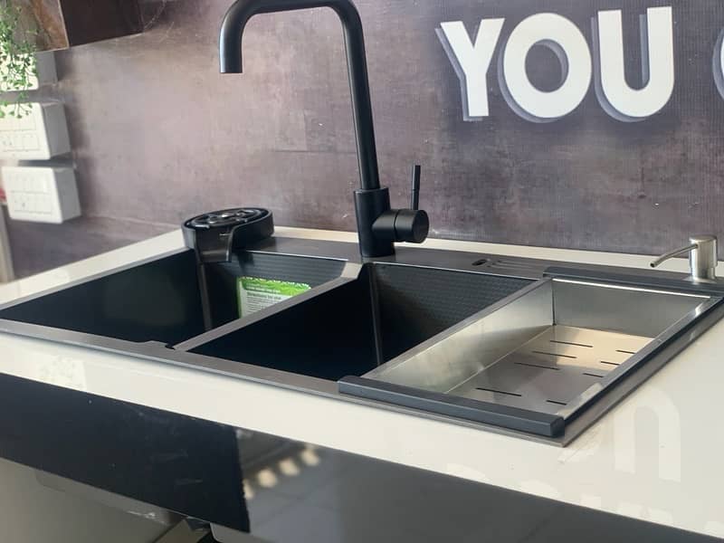 Built-In Sink with Texture For sale 3