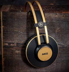 AKG K92 Closed Back Studio Monitoring Headphones
