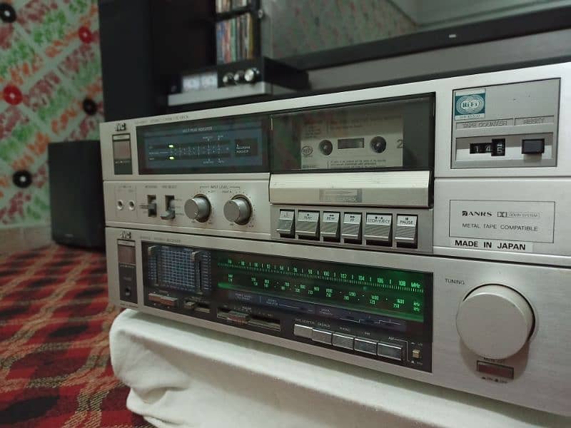 JVC Stereo Amplifier & Cassette system 2