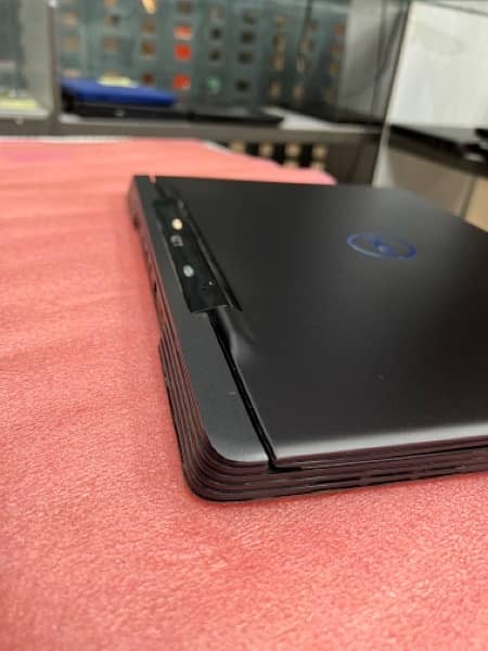 Dell g7 Laptop - Gaming Laptop - 9thgen/RTX2060 2