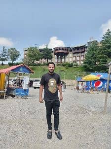 zeeshan younas 