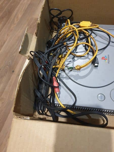 Sony Playstation 1 *only console, ( only one left in whole Pakistan) 6