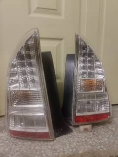 Prius 2011 Front & Rear Lights