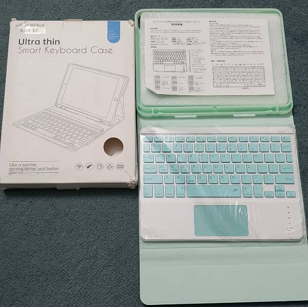 Bluetooth keyboard cover with trackpad for iPad pro 11 / iPad Air 10.9 2