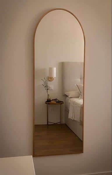 Wall. standing,lighting,console,cabnat with mirror. 5