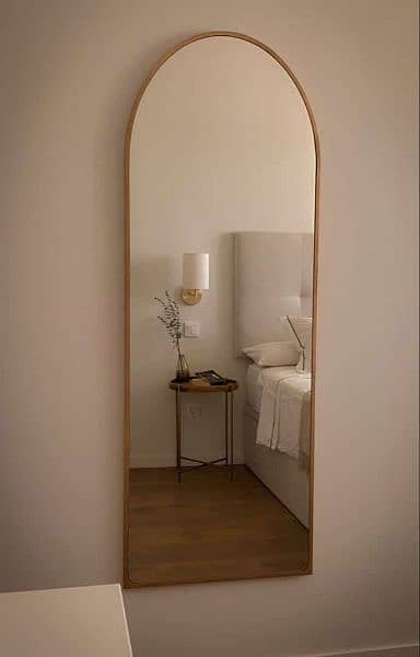 Wall. standing,lighting,console,cabnat with mirror. 7