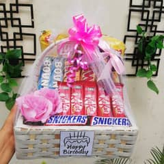Customized gift basket n gift boxes available