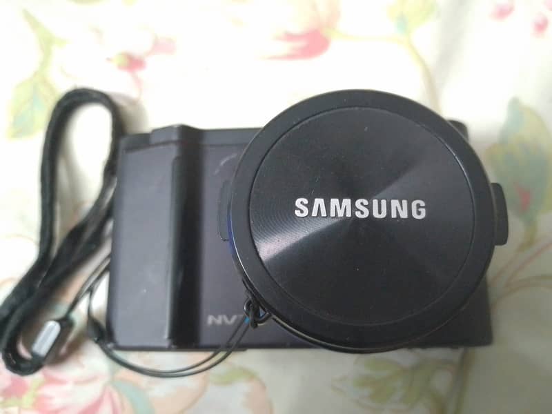 SAMSUNG SLR Camra 1