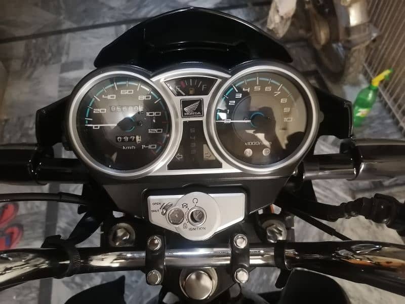 Honda CB 150cc F 1